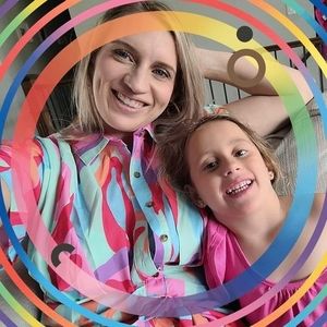 Meet your Posher, Roxanne